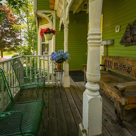 Niagara Inn Bed And Breakfast-2